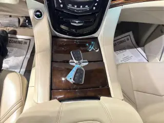 2017 Cadillac Escalade Premium Luxury