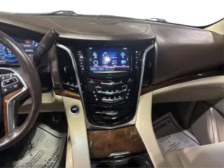 2017 Cadillac Escalade Premium Luxury