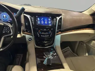 2017 Cadillac Escalade Premium Luxury