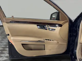 2013 Mercedes-Benz S-Class S 550 4MATIC