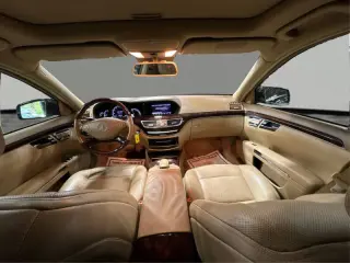 2013 Mercedes-Benz S-Class S 550 4MATIC