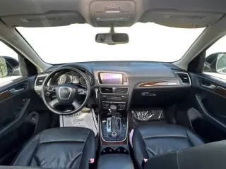 2011 Audi Q5 3.2 quattro Premium Plus