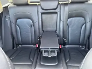 2011 Audi Q5 3.2 quattro Premium Plus