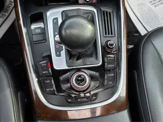 2011 Audi Q5 3.2 quattro Premium Plus