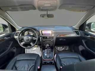 2011 Audi Q5 3.2 quattro Premium Plus