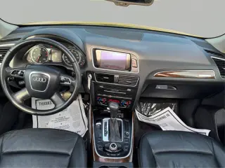 2011 Audi Q5 3.2 quattro Premium Plus
