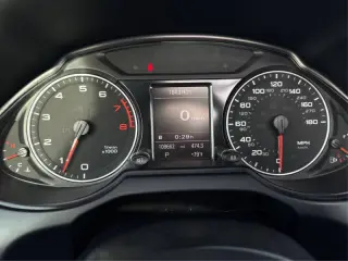 2011 Audi Q5 3.2 quattro Premium Plus