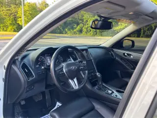 2019 Infiniti Q50