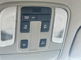 2020 Kia Sedona