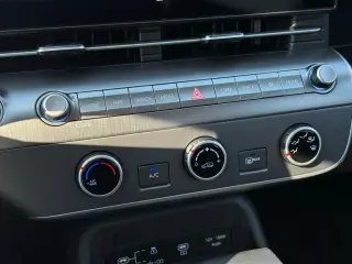 Hyundai KONA 2026 SE 4dr SUV
