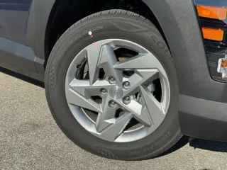 Hyundai KONA 2026 SE 4dr SUV