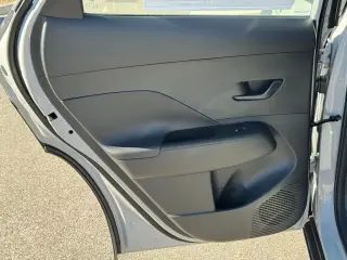 Hyundai KONA 2026 SE 4dr SUV
