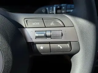 Hyundai KONA 2026 SE 4dr SUV