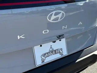 Hyundai KONA 2026 SE 4dr SUV