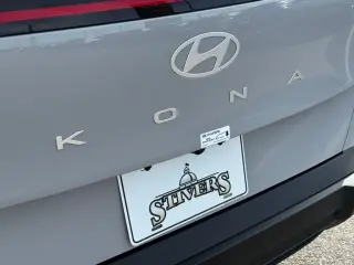 Hyundai KONA 2026 SE 4dr SUV