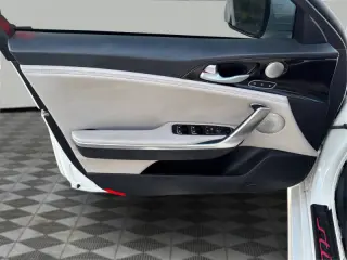 2019 Kia Stinger