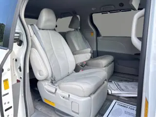 2014 Toyota Sienna