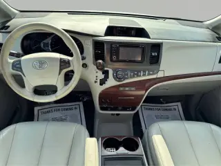 2014 Toyota Sienna