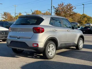 Hyundai VENUE 2026 SE 4dr Crossover