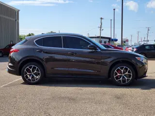 2019 Alfa Romeo Stelvio Ti
