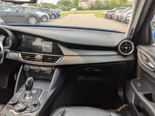 2018 Alfa Romeo Giulia Sport