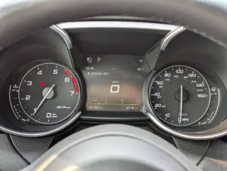 2018 Alfa Romeo Giulia Sport