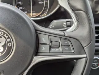 2018 Alfa Romeo Giulia Sport