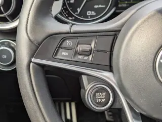 2018 Alfa Romeo Giulia Sport