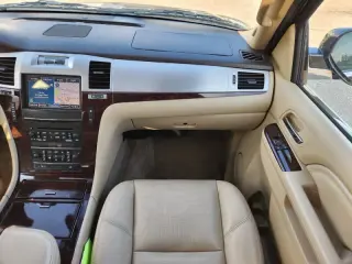 2011 Cadillac Escalade EXT Premium