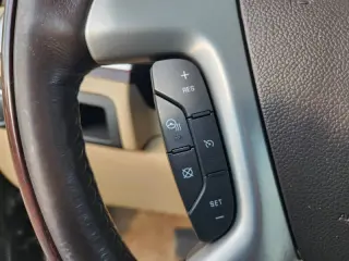2011 Cadillac Escalade EXT Premium