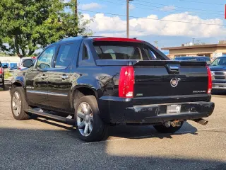 2011 Cadillac Escalade EXT Premium