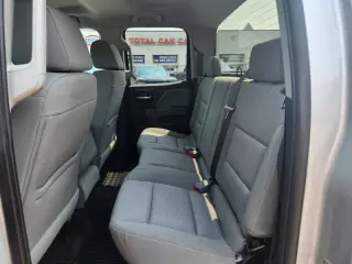 2017 Chevrolet Silverado 1500 Custom