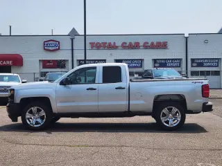 2017 Chevrolet Silverado 1500 Custom