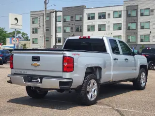 2017 Chevrolet Silverado 1500 Custom