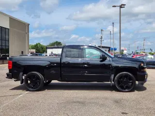 2017 Chevrolet Silverado 1500 LT Z71