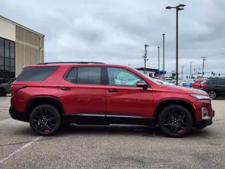 2022 Chevrolet Traverse Premier