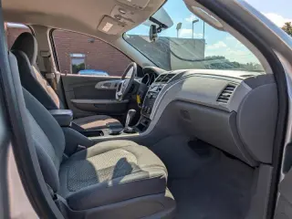 2012 Chevrolet Traverse LS