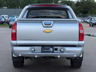 2012 Chevrolet Avalanche LS