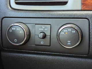 2012 Chevrolet Avalanche LS