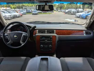 2012 Chevrolet Avalanche LS