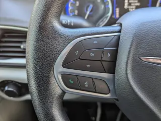 2020 Chrysler Voyager LXi