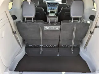 2020 Chrysler Voyager LXi
