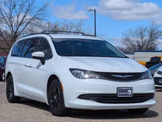 2020 Chrysler Voyager LXi