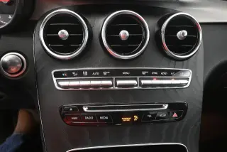 Mercedes-Benz GLC 2019 GLC 300 4dr SUV