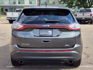 2017 Ford Edge SE