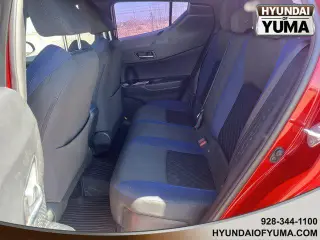 Toyota C-HR 2022 XLE 4dr Crossover