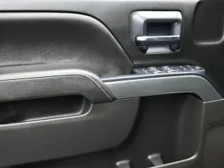 Chevrolet Silverado 1500 2018 4x4 LT 4dr Crew Cab 5.8 ft. SB
