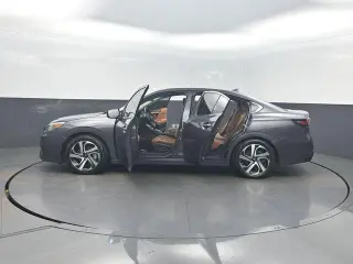 Subaru Legacy 2022 AWD Touring XT 4dr Sedan