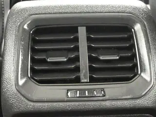Volkswagen Taos 2022 SEL 4dr SUV