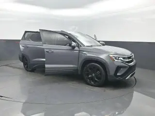 Volkswagen Taos 2022 SEL 4dr SUV